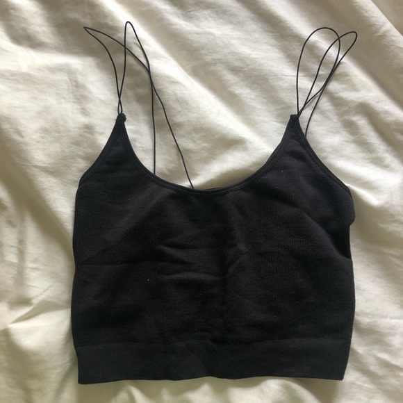 UO crop top! - Picture 1 of 3